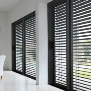 Store brise-soleil extérieur